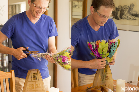 pringle_bay_home_service_jacques_home_service_arranging_flowers_1542710443_1559734627