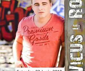 Wicus Le Roux Performing Live at Friends Pub!