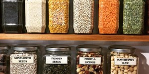 Martin's Deli - Nuts & Seeds