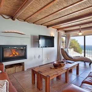 sitting_room_with_fireplace_area_1562085325