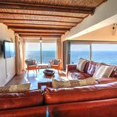 Sitting area with fireplace