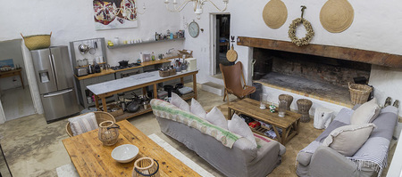 hermanus_accommodation_rustic_hide_aways_lake_house_living_room_1562159630