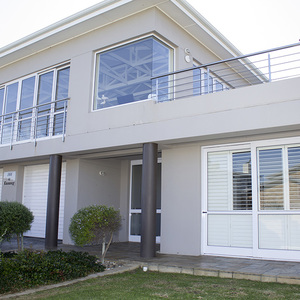 kleinmond_accomodation_holiday_scapes_luxuary_home_outside_view_1534924176_1562331165