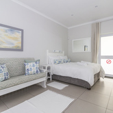 Agulhas/Struisbaai - South Point Lâ€™Agulhas Self Catering - Unit 5