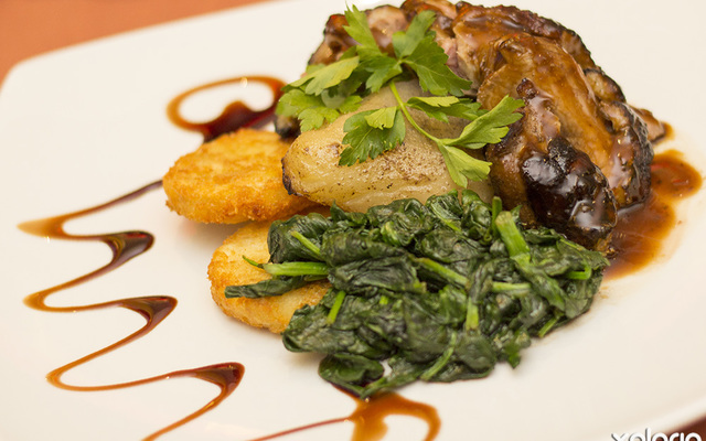 pringle_bay_restaurants_365_bistro_duck_veggies_1538481826_1566224772