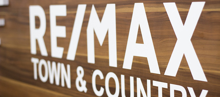 hermamus_rental_agents_remax_town_and_country_reception_1566547213