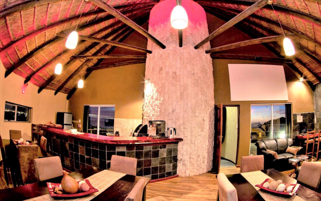 6_bedroom_house_4_1567176399