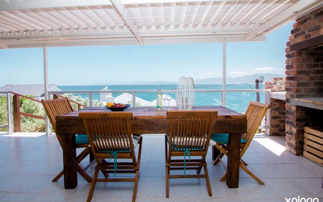 Amazing_grace_B_B_top_deck_and_braai_with_sea_view_1515403602_1567505324