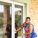 Betty's Bay - Happy Homes Hangklip - Cleaning Windows