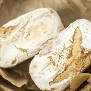 napier_speciality_shop_die_melkstal_freshly_baked_breads_1543909588_1571918372