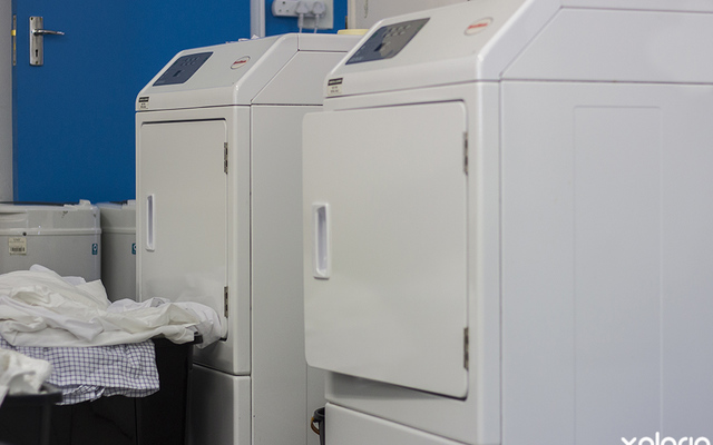 hermanus_laundry_service_crisp_and_clean_washing_machines_1572876433