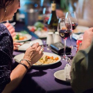 mc_clarke_hide_away_people_eating_1508502399_1573538762