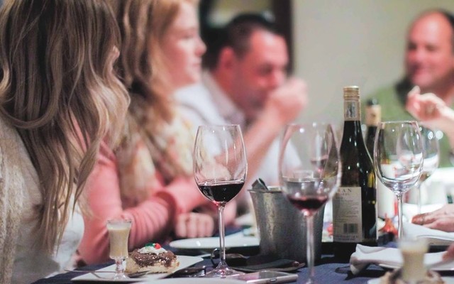 mc_clarke_hide_away_people_eating_dessert_1508502846_1573538764