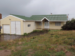 2 Bedroom House For Sale in De Kelders