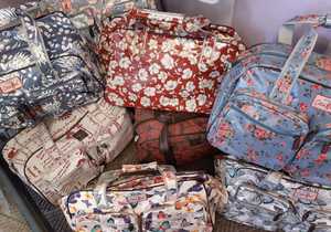 Beautiful Bag Perfect For A Weekend Away!