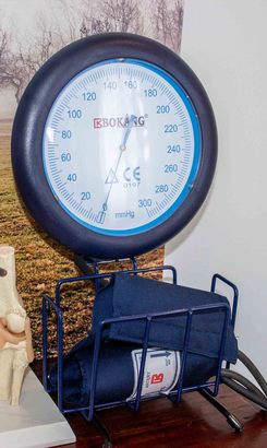 hermanus_businesses_gp_care_hermanus_blood_pressure_equipment_1574336721