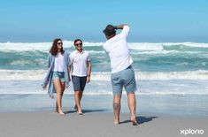 hermanus_businesses_mvd_photography_couple_walking_2_1575015106