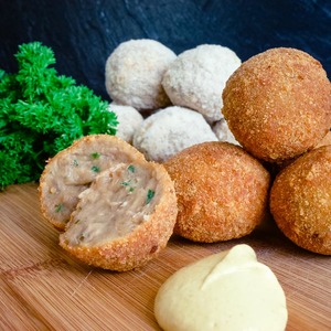 Martin_s_deli_Dutch_bitterballen_1525686991_1575029186