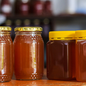 napier_specility_shops_die_melkstal_honey_1575442840