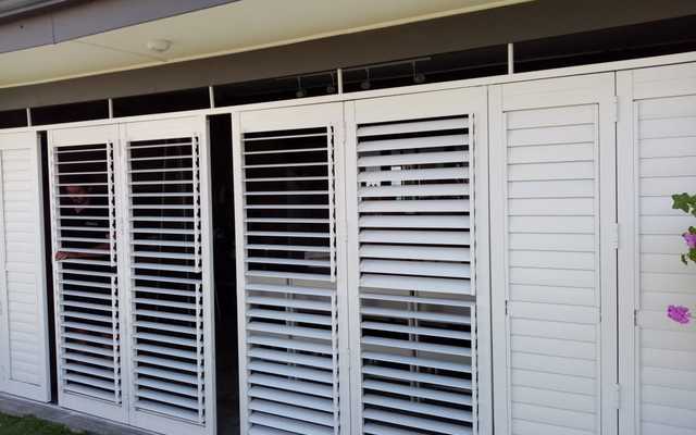 LOUVRE SECURITY SHUTTERS BY DEFENDoorÂ®
