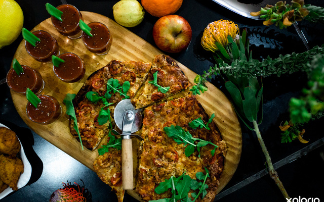 Thyme_and_lime_Homemade_Mozarella_Smoked_fresh_baby_Tomato_Herbs_Pizza_Bloody_Mary_Aperetif_1535464167_1575544479