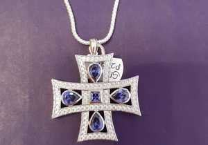 Beautiful Pendants Galore Jewellery