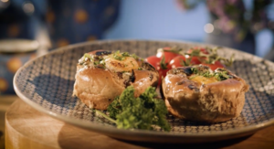 Recipe: Hot Cross Egg Bundles