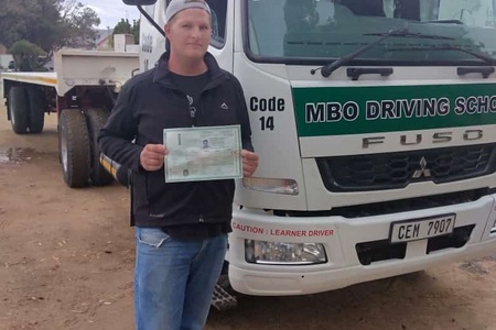 Mbo_driving_school_Eric_1579777298