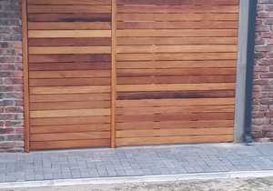 Garapa Wood Gate & Partition