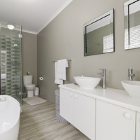 Hermanus - Property Outline - Bathroom Luxury Home