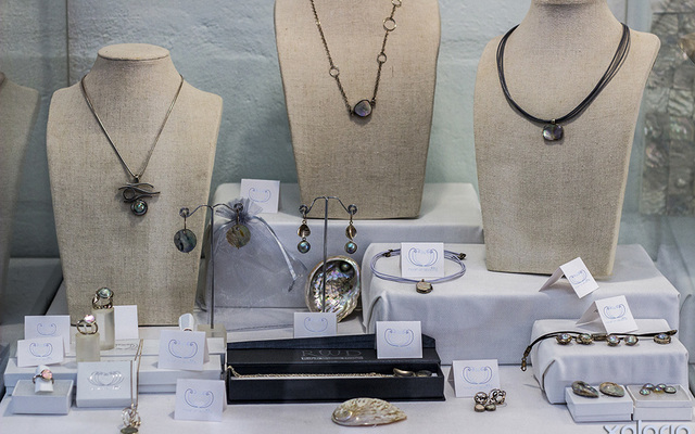 hermanus_things_to_do_abalone_tours_heart_of_abalone_jewelry_1566997373_1581072712