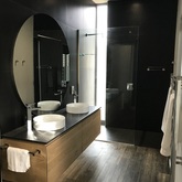 Hermanus - Blackearth Interiors 