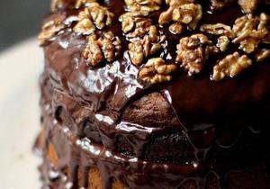 Recipe: Choc Caramel Popcorn Cake