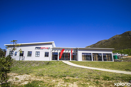 hermanus_beauty_gyms_proactive_fitness_hermanus_outside_view_1669095722