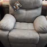 Couches - Bayside Furnishers - Xplorioâ„¢ Kleinmond