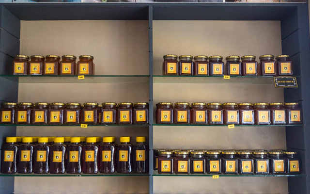 Overberg_honey_co_variety_of_of_honey_1527058665_1588225369