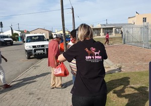 Food Project Struisbaai North -Â Luv4Pets NPO