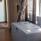 Black Oyster Catcher room