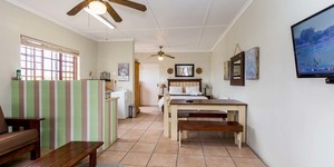 Gansbaai_town_lodge_open_plan_bedroom_kitchen_lounge_1519909040_1593692272