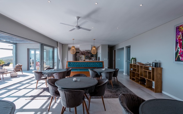 Romans_villa_Blom_en_die_baard_produksies_321__1596696633