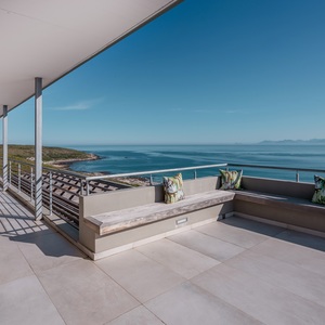 Romans_villa_Blom_en_die_baard_produksies_6__1596696629