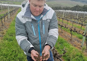 Shiraz behind the scenes