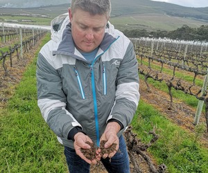 Shiraz behind the scenes