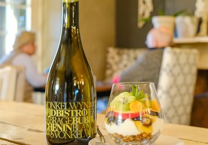 Delicious Meals & Superb Wines