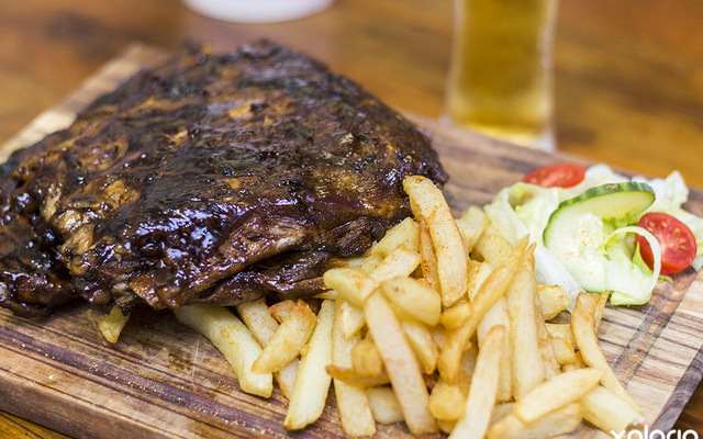 hermanus_pub_the_white_rabbit_pub_ribs_and_chips_1566892934_1598602130_1599025183
