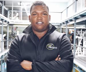 MEET OUR TEAM - Lionel