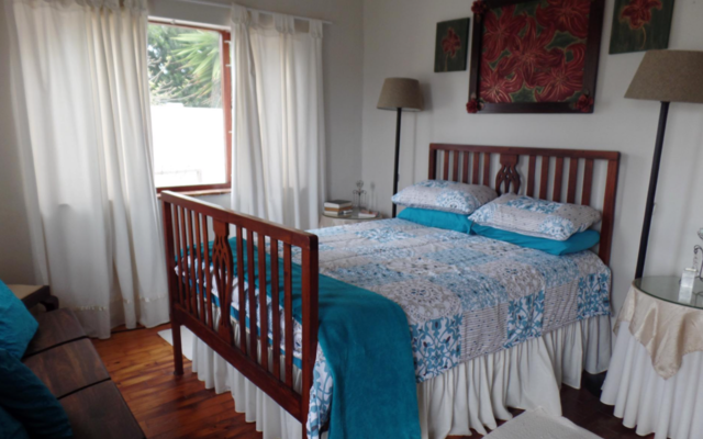 5_bed_bedroom_1600148878