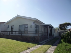 R1,795,000Â |Â 3 Bedroom House For Sale in Franskraal