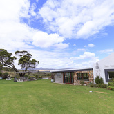 Stanford - Stanford Hills Estate - Tasting Room Entrance