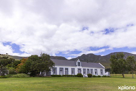 stanford_stanford_hills_view_of_manor_house_1608208821